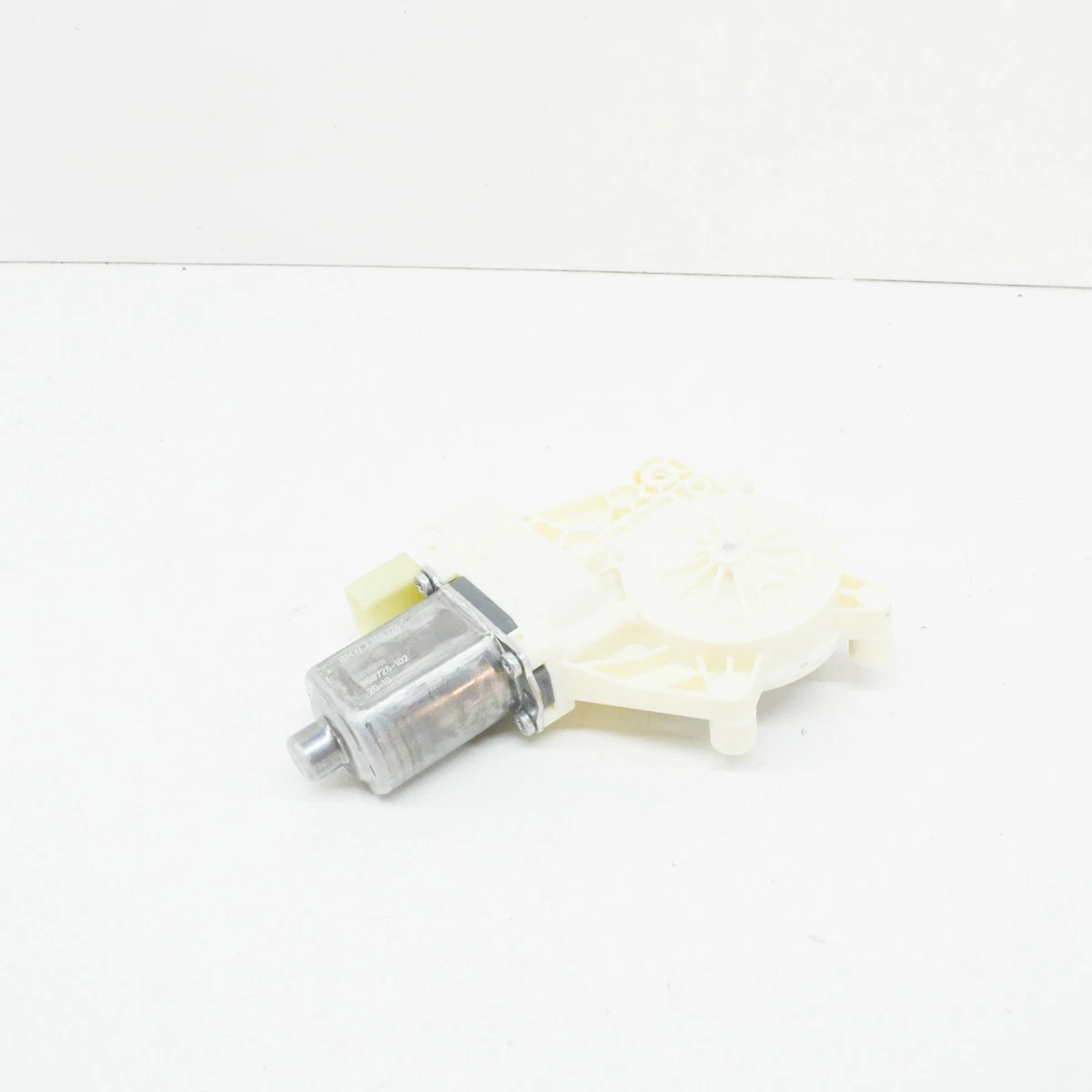 BMW 3 E93 Rear Right Door Window Control Motor 67627198174 7198174 