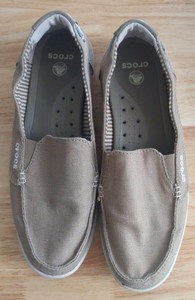 crocs walu womens size 10