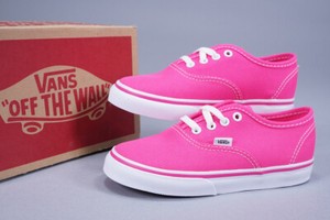 tênis vans u authentic