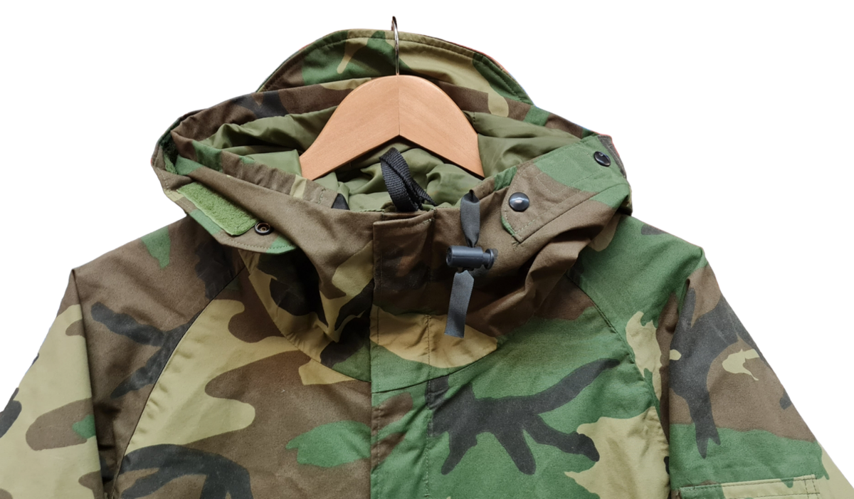 Genuine US Army Woodland Camo Gore-Tex ECWCS Parka Jacket