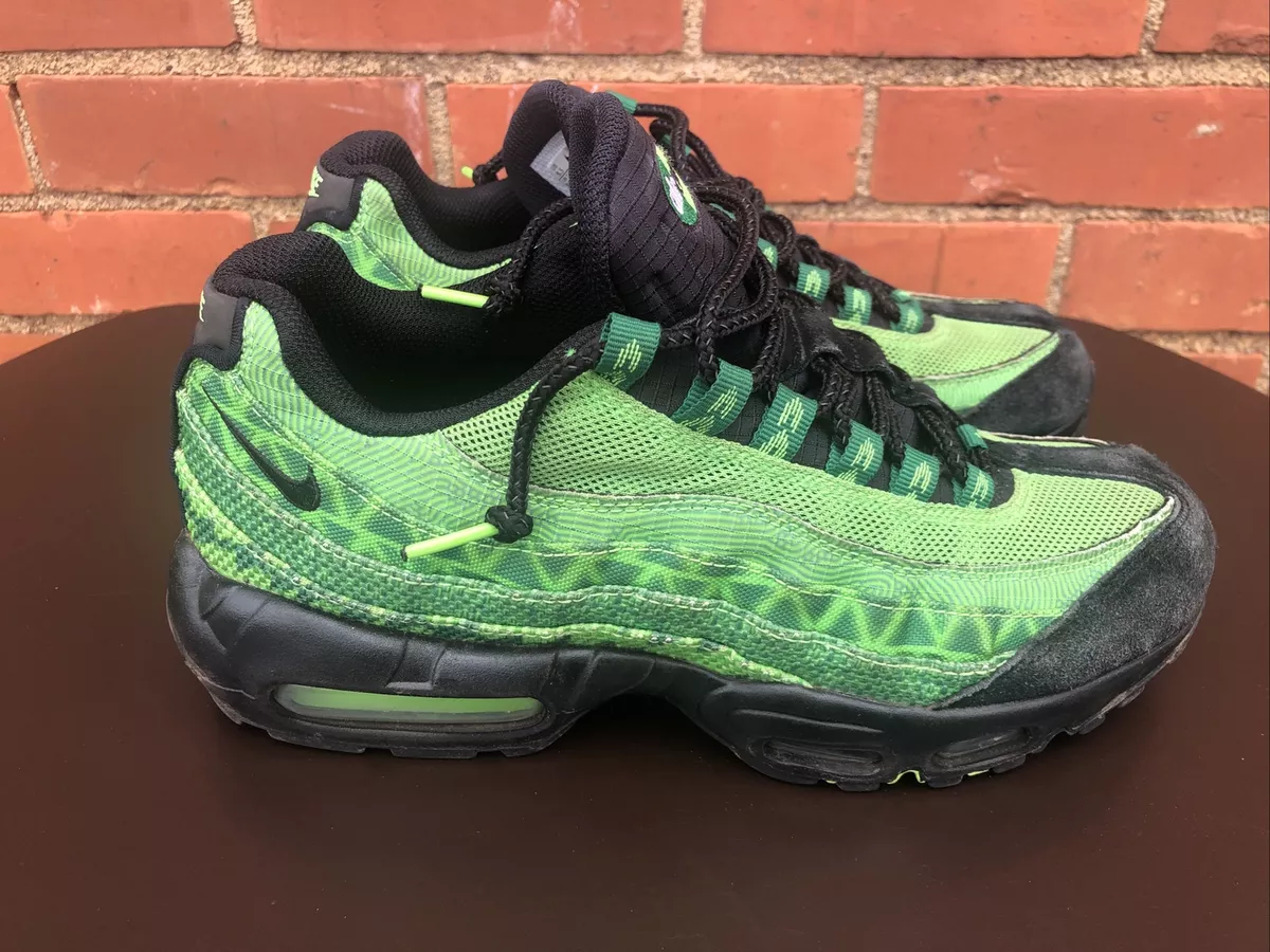 Nike Air Max 95 Naija Size 8.5 Men Pre Owned Rare CW2360 300