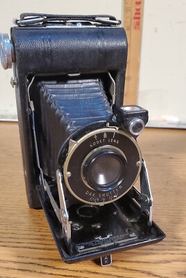 Art-Deco Kodak Vigilant Junior Six-20 Camera Kodet Lens Dak