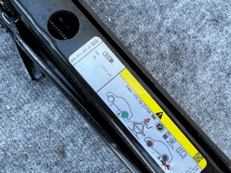 CONJUNTO DE MACACO DE PISO FABRICANTE DE EQUIPAMENTO ORIGINAL 23K 2018-2023 AUDI Q5 SQ5 - Imagem 3 de 3