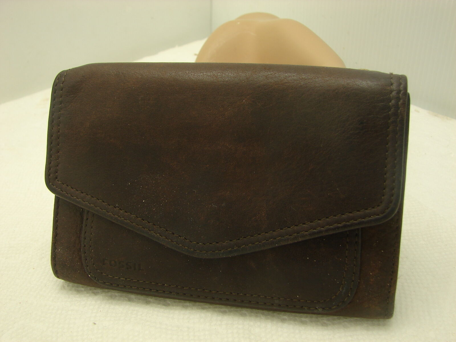 Fossil Soft Brown Leather Tri Fold Multi Compartm… - image 1