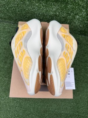 Size 6.5 - Adidas Yeezy 700 V3 Mono Safflower DS NEW 195743031807