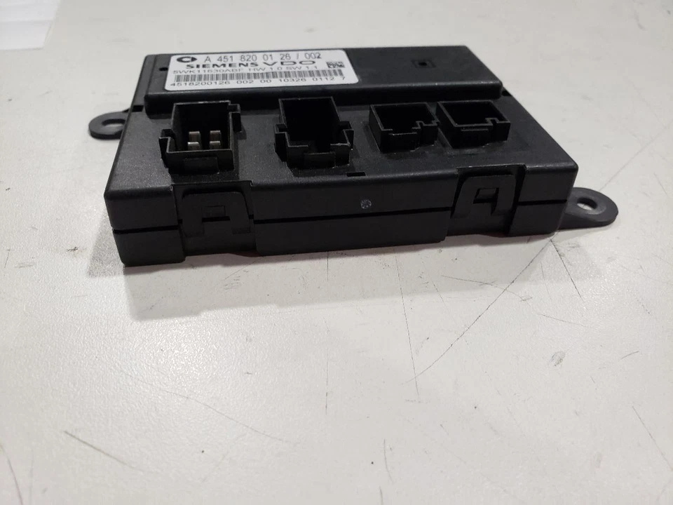 Módulo de control de puerta - Smart Fortwo 2013 automático - 08-16 OEM A4519003501 Foto 4 de 4