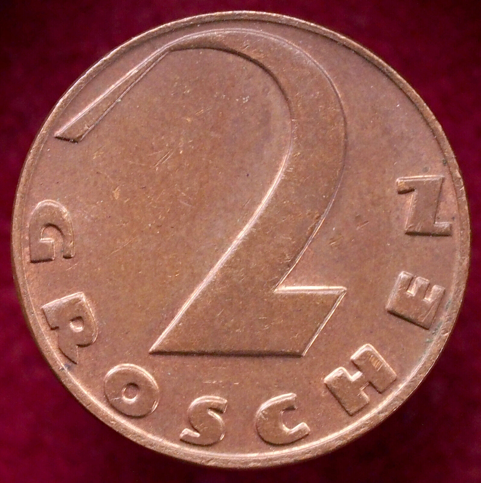 Foto 1 di 2