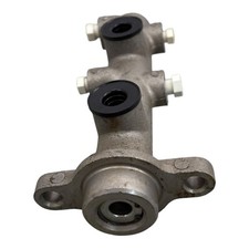 Brake Master Cylinder Carquest 10-2445 for 1989-1990 Ford Taurus Mercury Sable