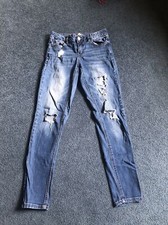 Refuge Jeans Slim Stretch Distressed Medium Wash Blue Women's Size 4 Inseam 28"