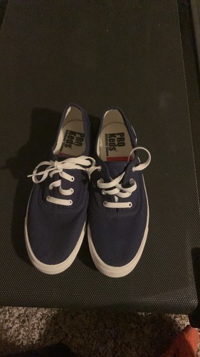 navy blue canvas keds