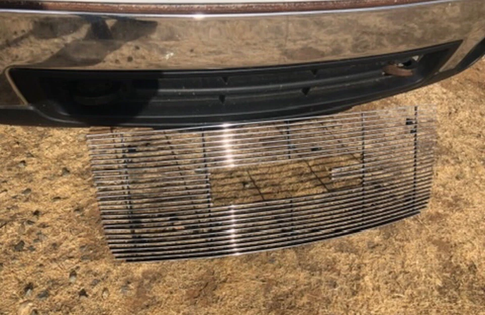 Верхняя вставка решетки GrillCraft GMC2028-BAO серии BG подходит для GMC Sierra 2007-2009 годов выпуска - Изображение 4 из 4