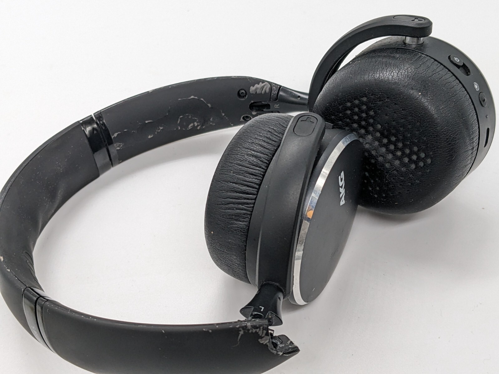 FAULTY Samsung AKG Y500 wireless headphones Bluetooth onear black L