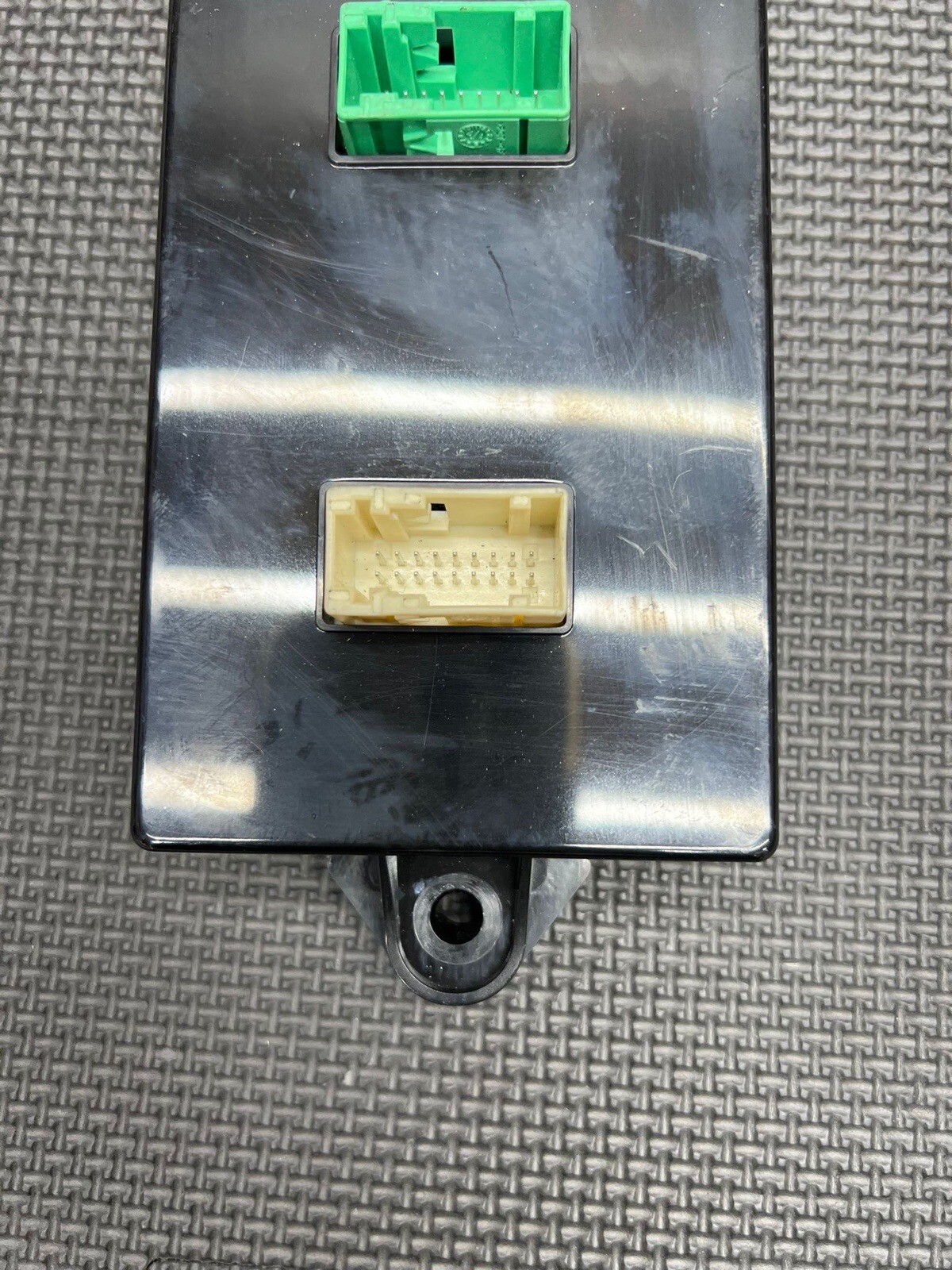 16-19 FERRARI F8 GTC4 LUSSO A/C CONTROLS BLACK BOX OEM 343009
