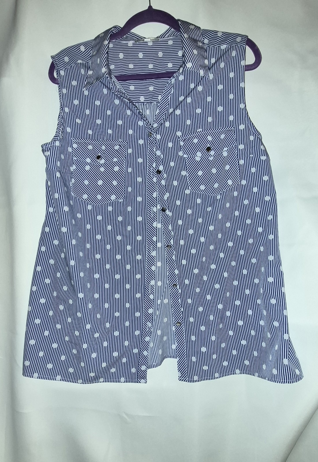 Notations Sleeveless Collared Button-Up Blouse XL… - image 1