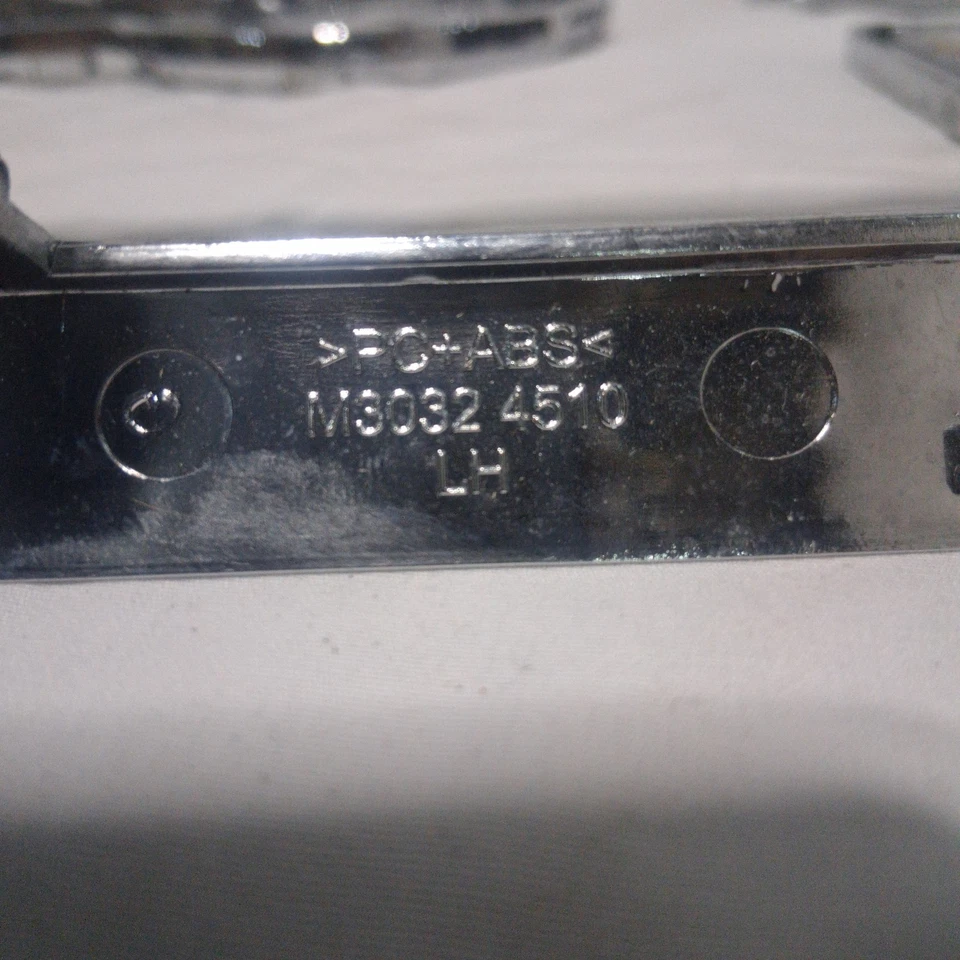 Juego de (4) bisel de manija de puerta interior Lincoln Navigator 2007-2017 Foto 4 de 4