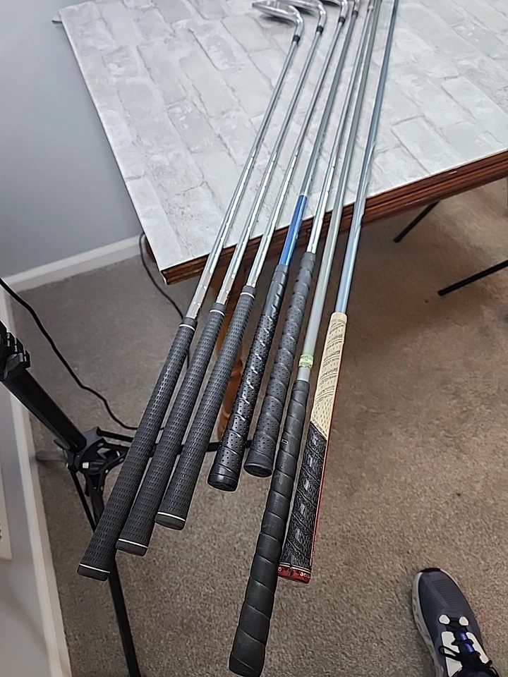 Lot of 7 Golf Clubs Assorted Lofts & Flexes Right-Handed King Cobra Z Model - Image 3 of 4