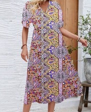 Women's Midi V-Neck Dress. Pink Paisley Sz. 12 (X-Large) EUC