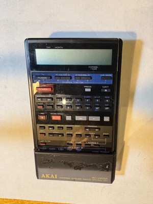 AKAI RC-V939A Universal Wireless Remote Control Unit LCD Programmable Vintage