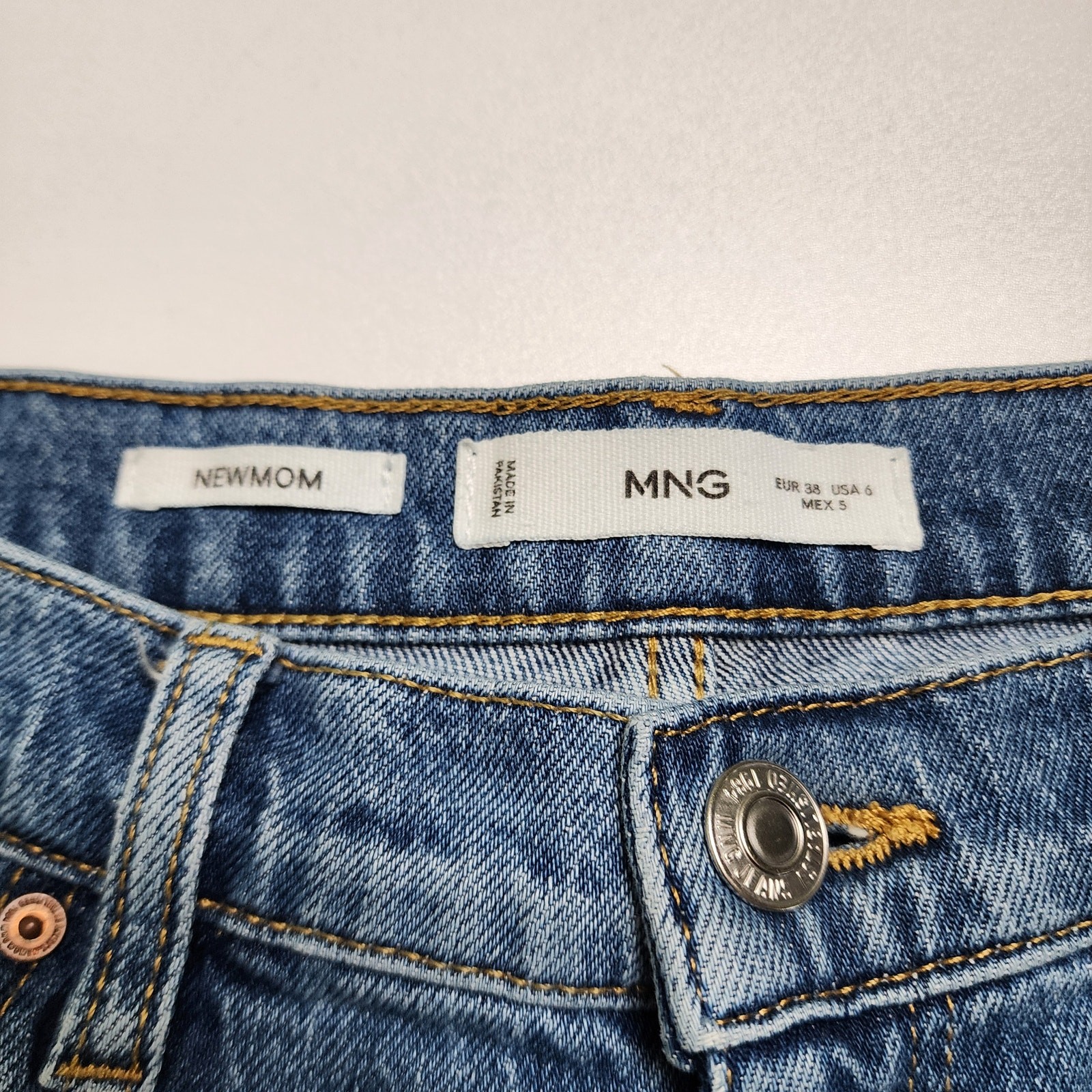 MNG Mango Womens Newmom Comfort High Rise Jeans Size 6 Medium Blue Denim Wash thumbnail 6