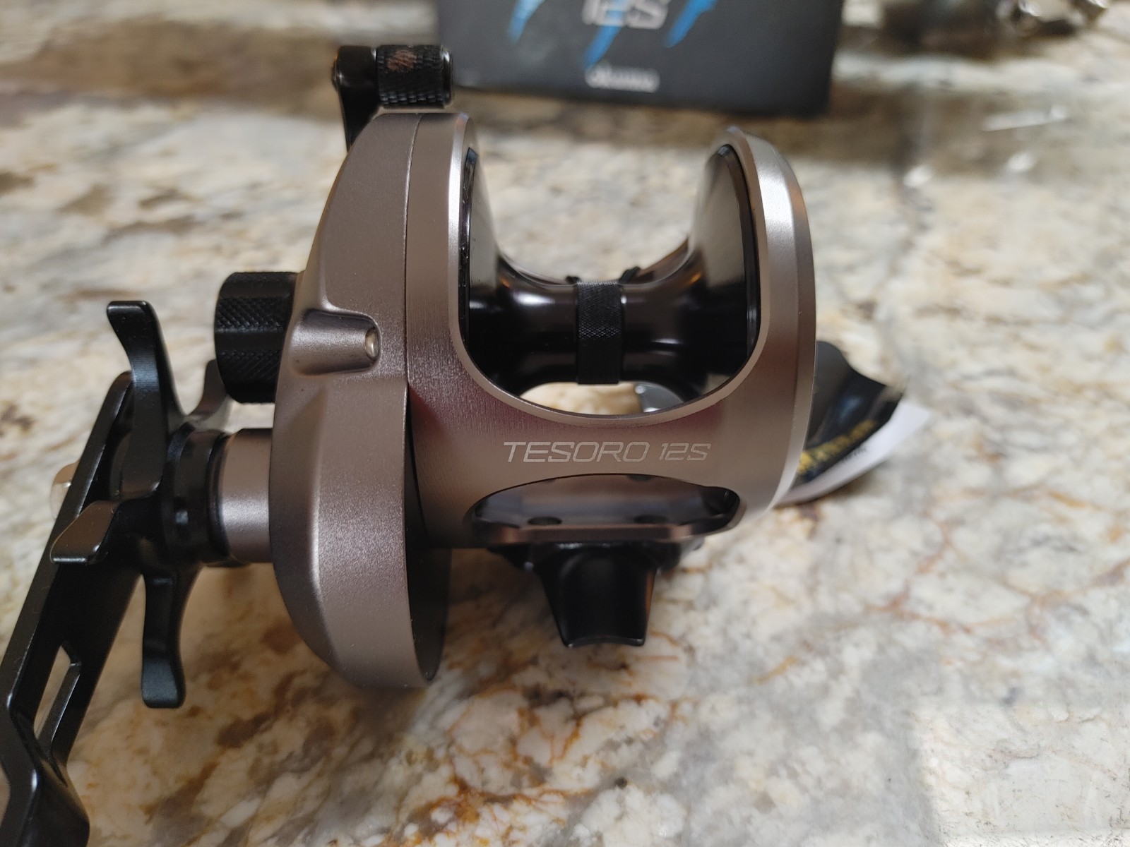 Okuma Tesoro 12S 6.2:1 Star Drag Fishing Reel, Right Hand - TSR-12S