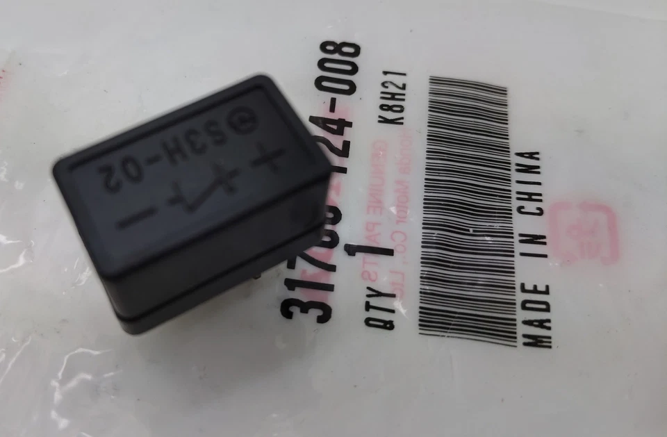 Honda ATC250 CL360 CB750 CBX750p CB1000 CBX Rectifier 31700-124-008 Genuine.Nos - Image 3 of 3