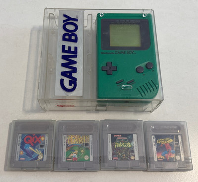 Nintendo Game Boy Gameboy Classic Konsole Grün DMG-01 Play it Loud + 4 Spiele