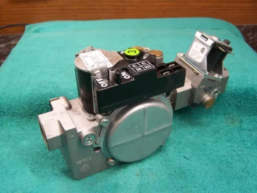 White Rodgers 3-stage gas valve 36J55 504 Carrier Bryant EF33CW205 & EF880W181