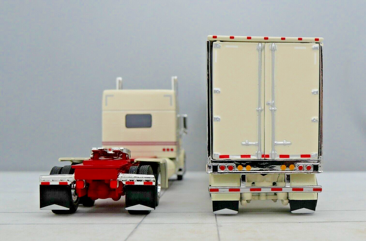 DCP 1/64 Cream Red Chrome Peterbilt 389 Utility Refrigerated DCP 1/64 Cream Red Chrome Peterbilt 389 Utility Refrigerated