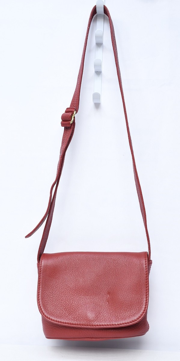 Vintage Coach 4919 Small Red Leather Flap Crossbody Purse Vintage Coach 4919 Small Red Leather Flap Crossbody Purse