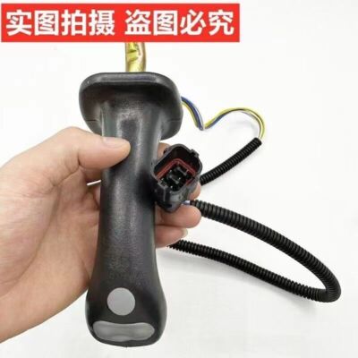 2x L+R 3Tasten Bagger Joystick Assy Griff GäNge für Daewoo Doosan DX/DH225