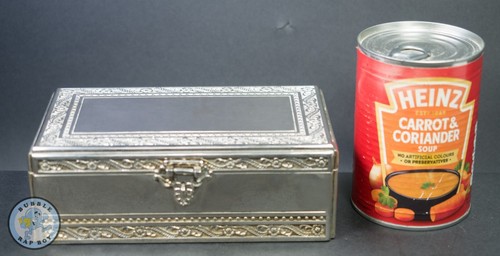 Decorative Silver jewellery Trinket Box Lockable, Purple Felt Interior Shabby - Picture 8 of 12