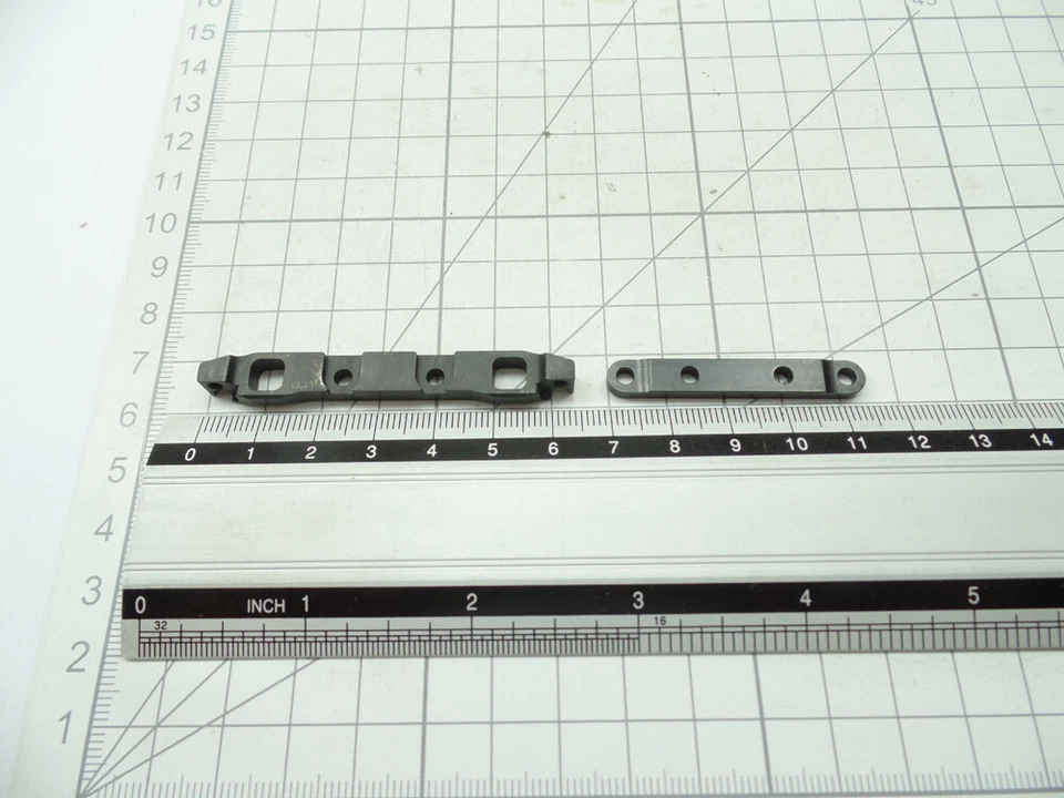 Tamiya 1:10 TT-02SR 13451275 13450618 Front Rear Suspension Mount T2R® - Image 2 of 2