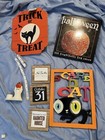 Say Goodbye Sale! collectible Scare D Cat wall decor. w/ other halloween items-