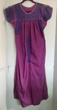 VINTAGE 70s Cotton Oaxacan Mexican Dress Embroidered Yoke S M Mauve Purple 34 C
