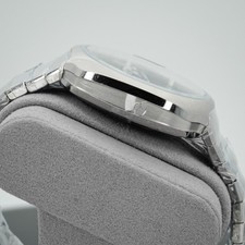 H. Moser & Cie Streamliner Centre Seconds "Green Dragon" Matrix Green 6201-1200 5