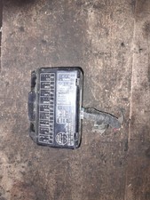 1982-1983 Toyota Pickup Fuse Box