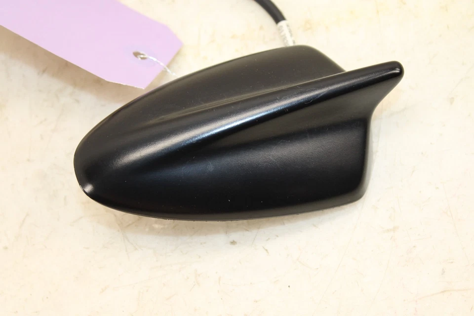 2017-2020 Fiat 124 Spider Roof Antenna OEM MZ48 - image 3 of 4