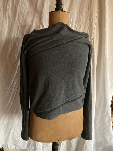 FW98 Maison Martin Margiela grey jumper with spiralling zipper | Miss Deanna