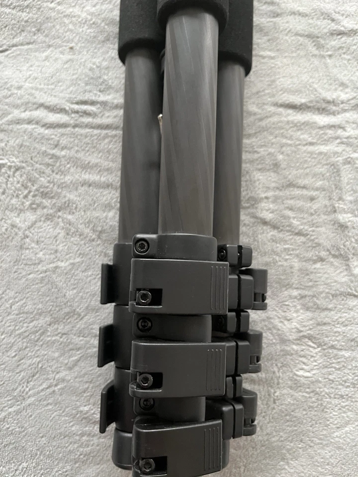 Walimex Pro Carbon Stativ mit Neewer Kugelkopf & Tasche – 1,65 m – Top Zustand - Bild 3 von 4