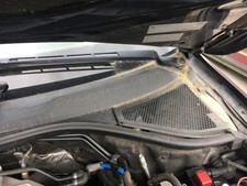 Bras essuie glace avant gauche AUDI Q7 1 PHASE 1 4L1955408B1P9