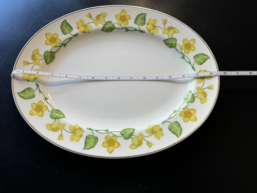 Wedgwood Kingcup 15" oval serving platter - Picture 3 of 8