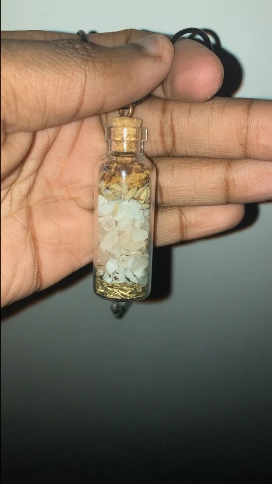 POTENTE COLLAR TARRO DE CRISTAL GRANDE Y TARROS MOJO DE HIERBAS PARA AMOR Y PROTECCIÓN