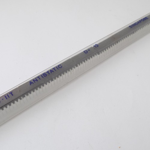 1x 10470ADC Fairchild 4K ECL Static RAM IC 10470 - Picture 3 of 4