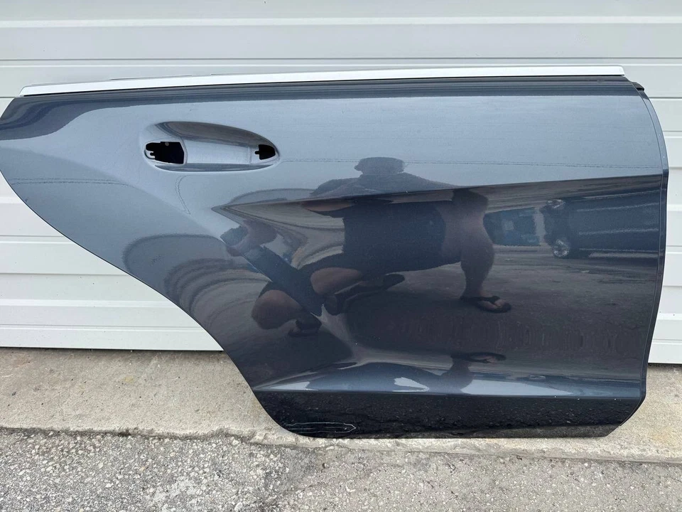 Mercedes W218 CLS550 CLS400 CLS63 AMG 2012-2018 carcasa de puerta trasera derecha fabricante original Foto 4 de 4