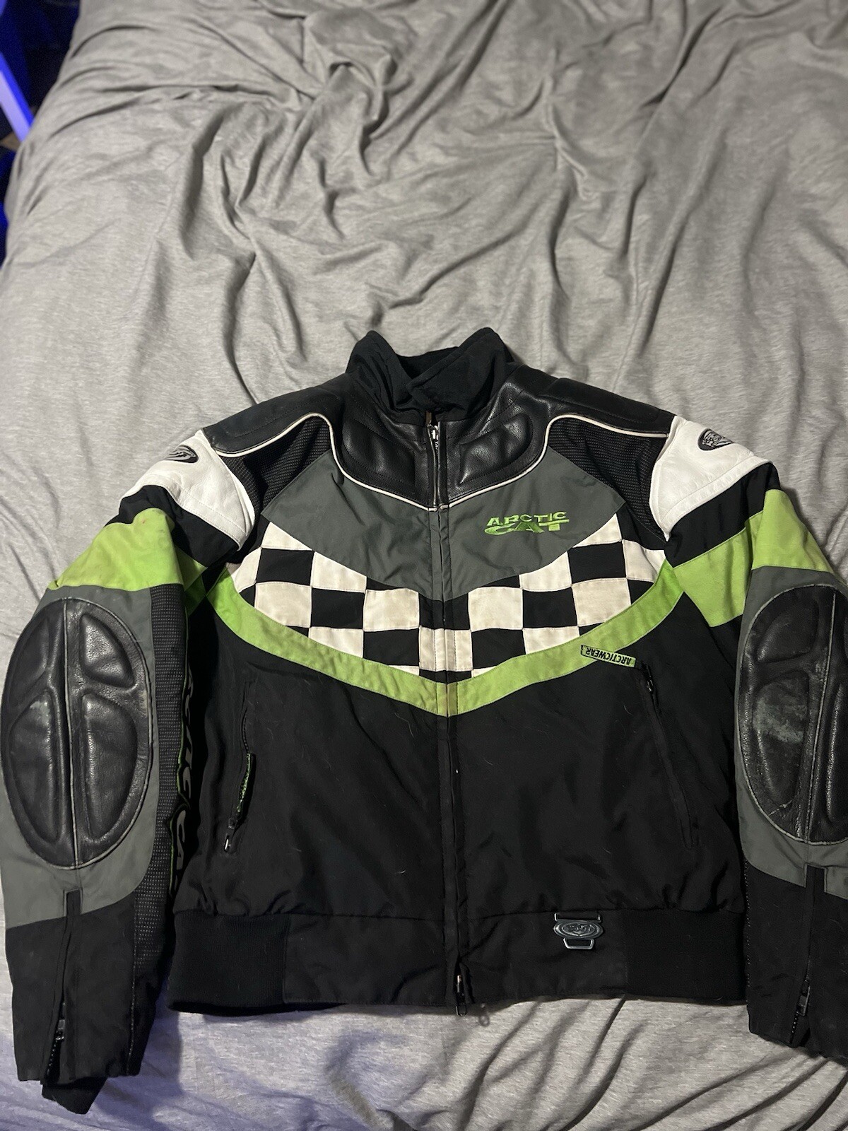 High-Performance ArcticCat Jacket for Ultimate Comfort and Durability