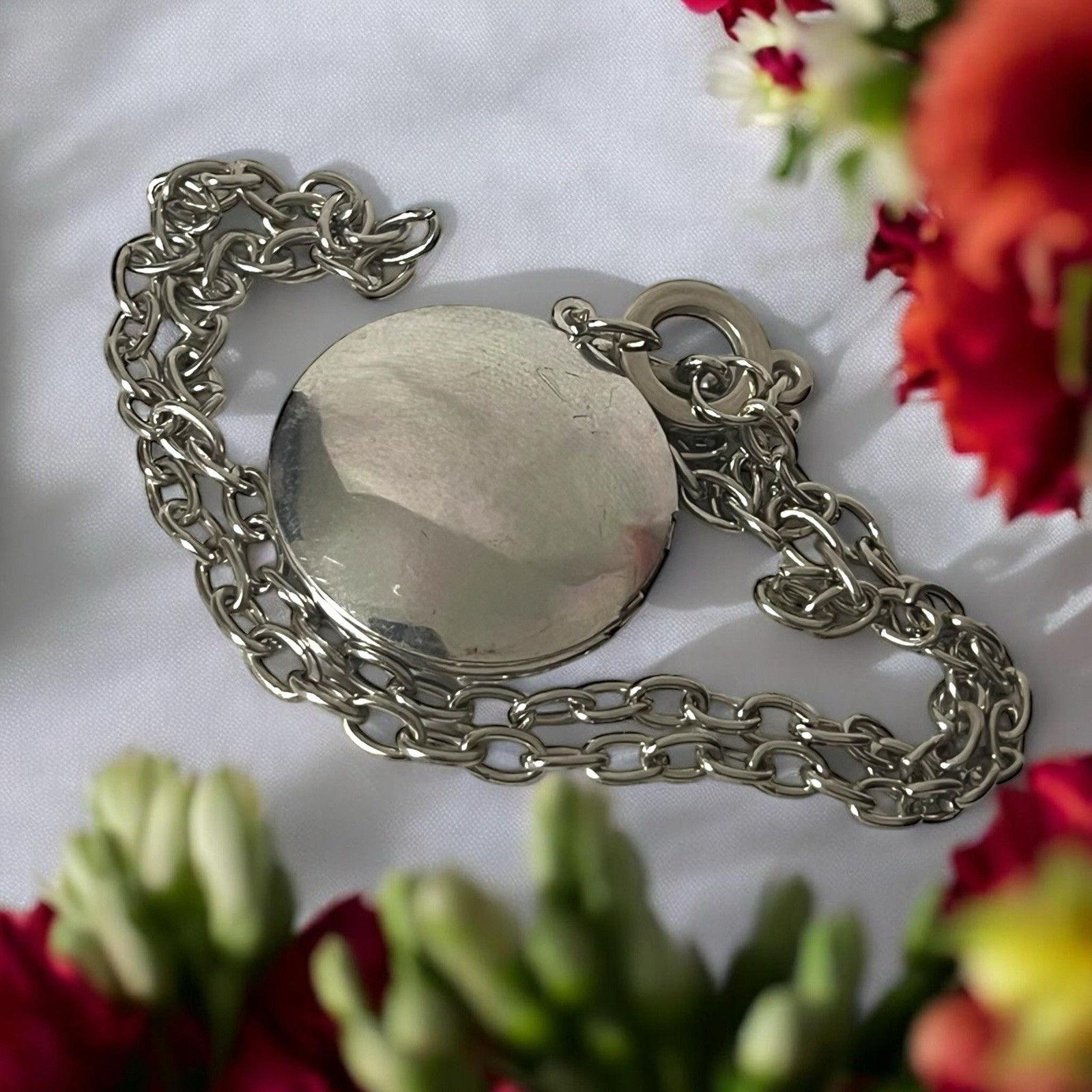 Silver Essential Oil Diffuser Toggle Clasp Floral… - image 8