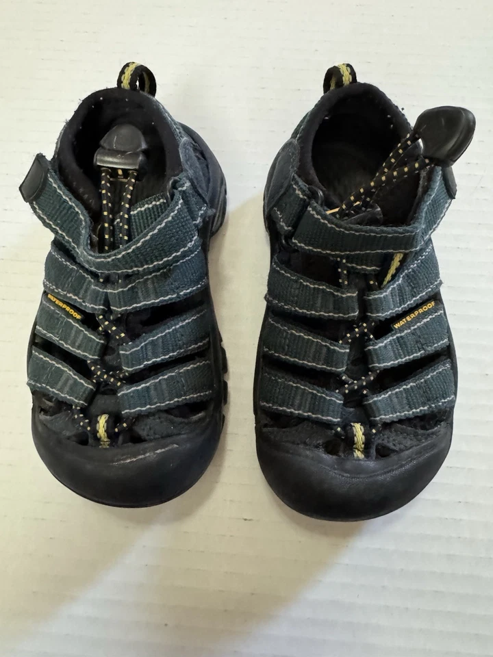 Keen Newport H2 Sport Sandals Boys Kids Size 8 Blue Waterproof Outdoor Shoes - Image 2 of 4