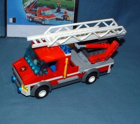 TOWN: CITY, FIRE EMERGENCY SET 60003 - LEGO - 2013 - USED