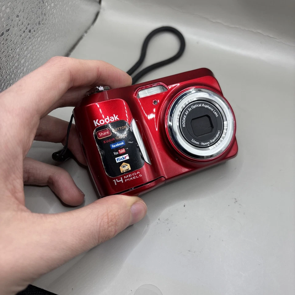 Kodak EasyShare C183 14m0mp Digital Camera With Case Red - Tested - Image 2 of 4