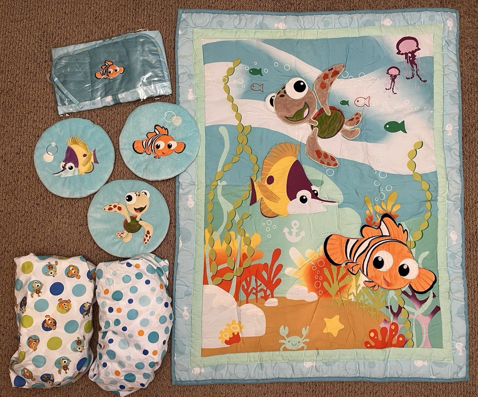 Disney Finding Nemo 7 Piece Crib Nursery Bedding Set
Opens in a new window or tab